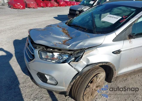 2018 Ford Escape Se from USA, damaged, VIN 1FMCU0GD1JUB47699